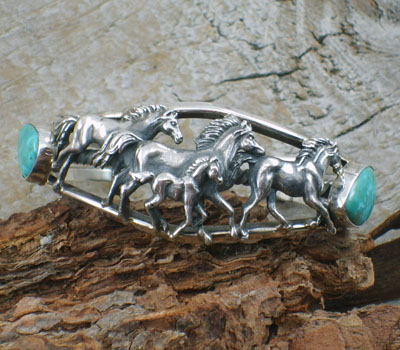 Native American Silver Horse Cuff Bracelet- sz 6 1/4